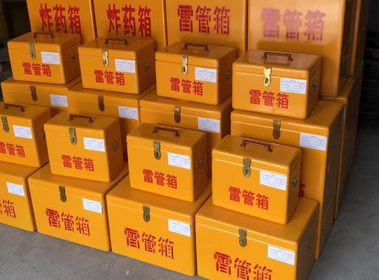 七星关玻璃钢雷管箱的使用寿命一般是多少？