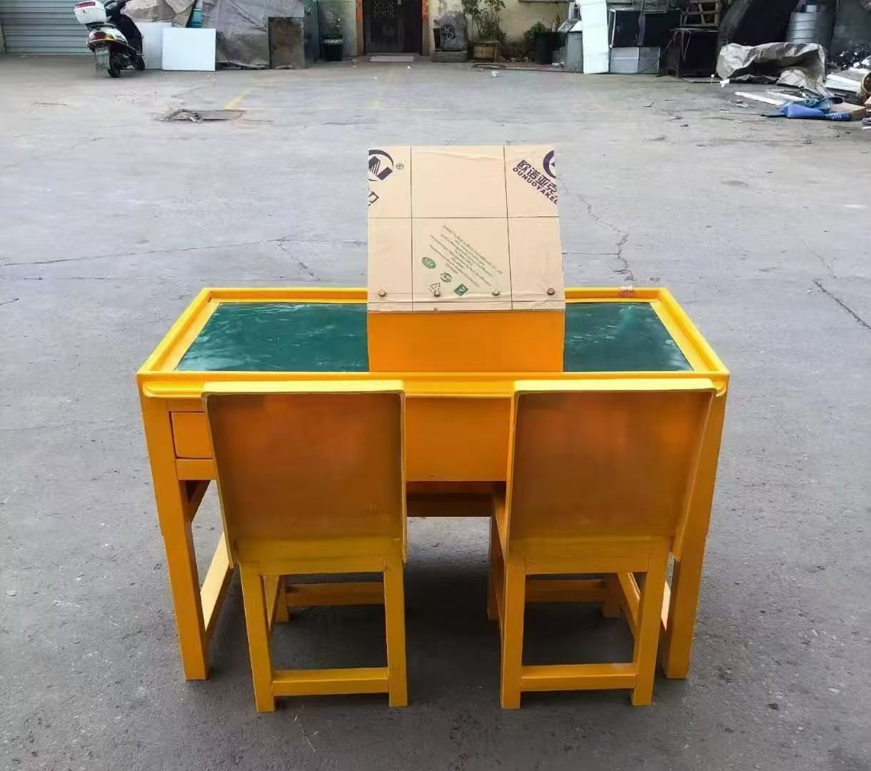 七星关防静电导通桌井下煤矿火工品发放桌：危险品流转的安全守护者